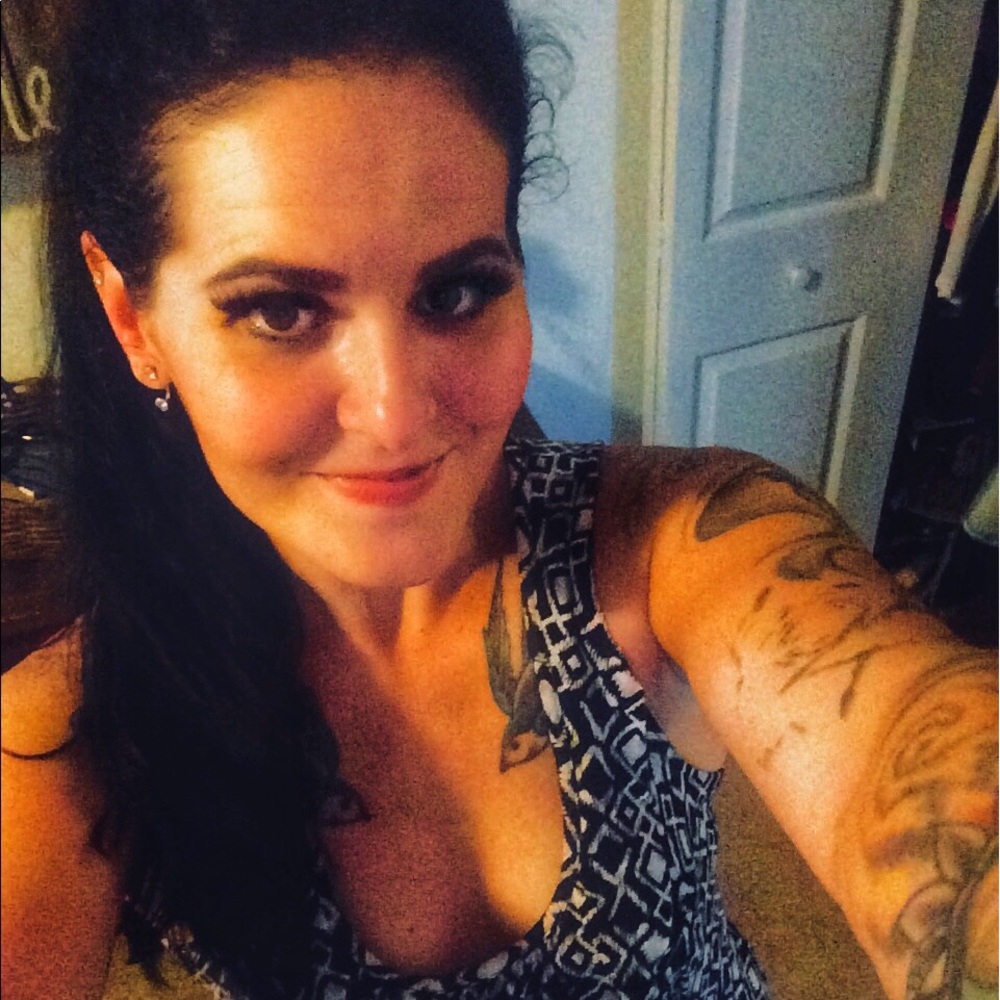 Meet your Posher, Jennifer